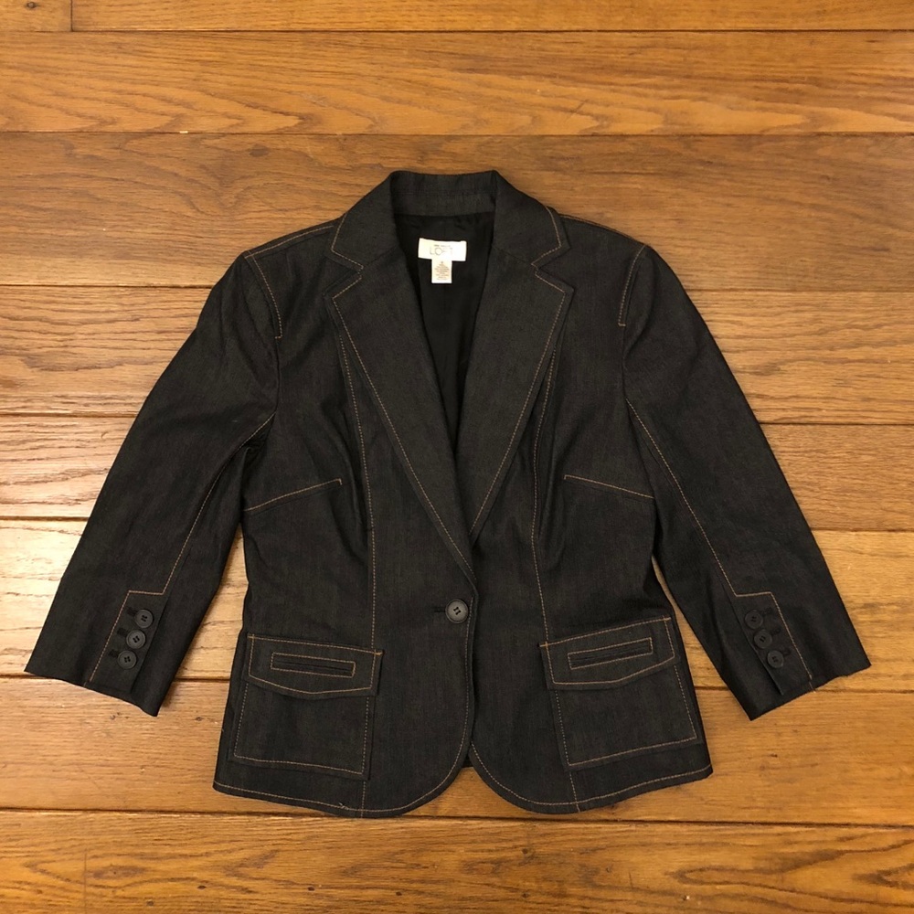 ⭐️Final Price⭐️Size 6 Denim Ann Taylor Loft Blazer